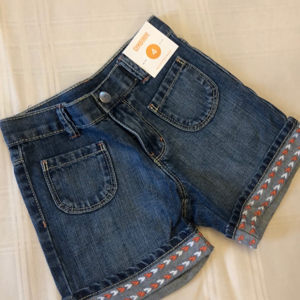Gymboree girls size 4 jean shorts. NWT